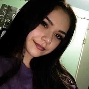 Meet your Posher, Marissa